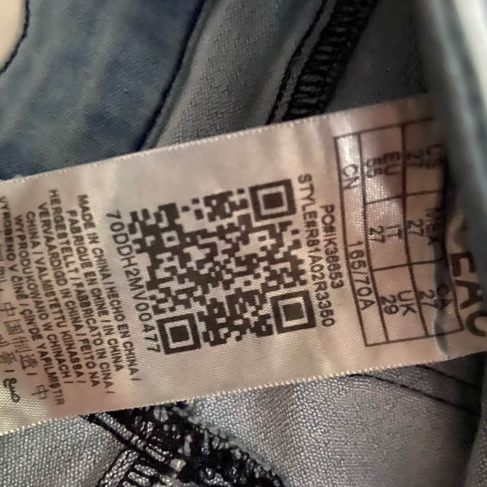Jeans